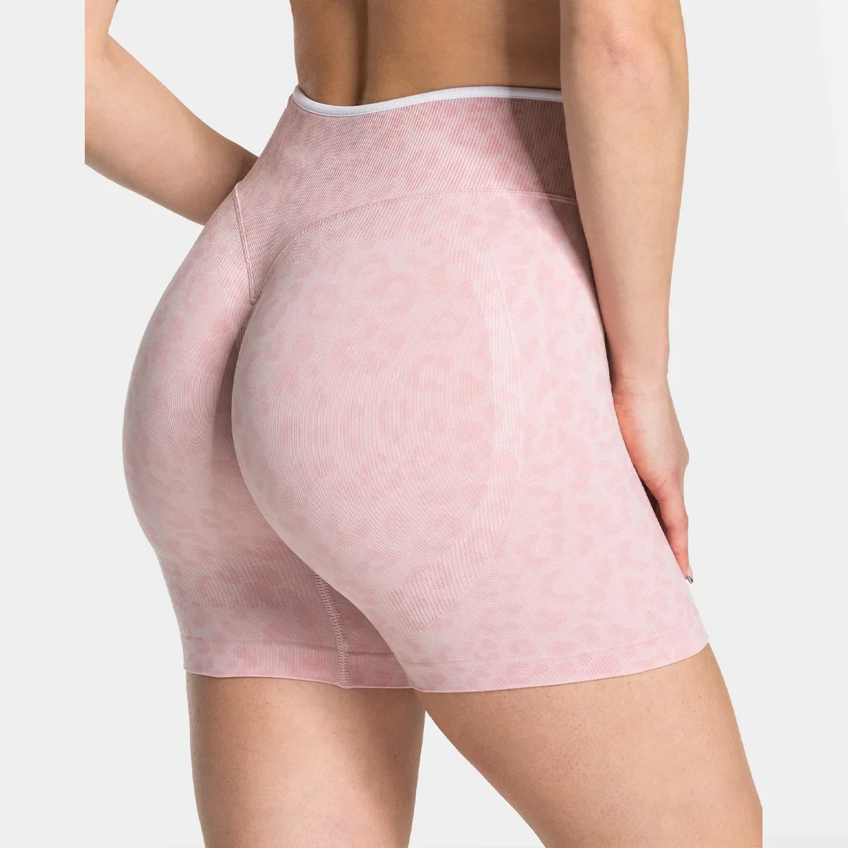 LOGO Celana Pendek High Waist  - Yoga Fitness Logo Design ulasan dan harga