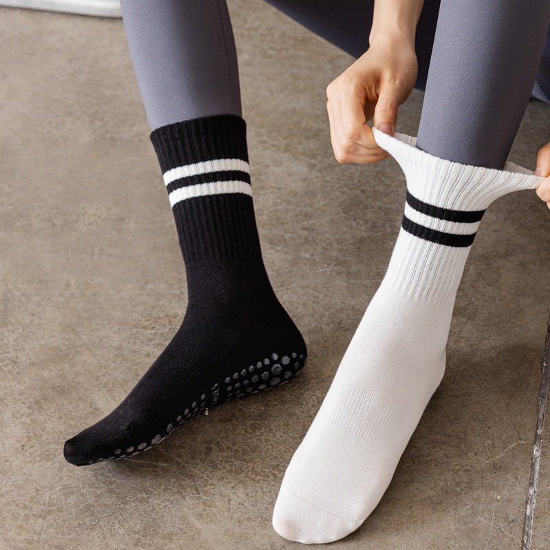 Kaus Kaki Yoga Anti Selip Wani - Yoga Dance & Fitness Center Llc ulasan dan harga