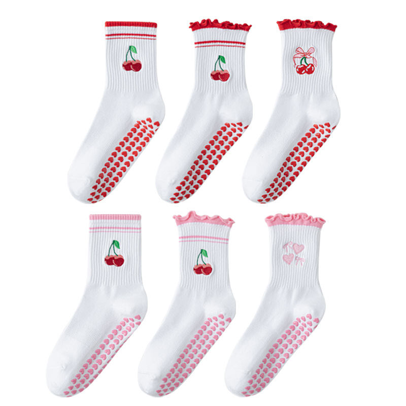 1 Pasang Kaus Kaki Yoga Profes - Yoga Dance & Fitness Center Llc ulasan dan harga