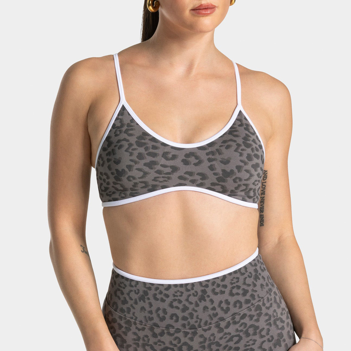 Logo Wanita, Bra Olahraga Cant - Yoga Fitness Logo Design ulasan dan harga